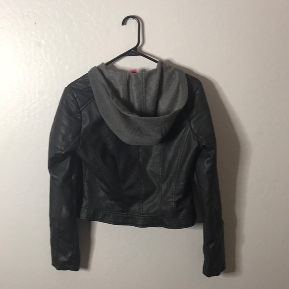 Bernardo Black Leather Jacket - Picture 2 of 4